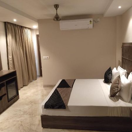 I-Towne' - A Unit Of Hotel Shivam International Деогарх Экстерьер фото